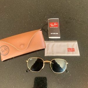 Classic gold frame Ray-Ban Hexagonal Flat Sunglasses